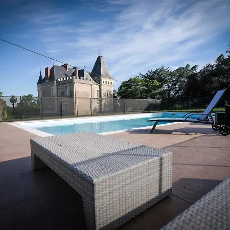 Château Beausoleil Villa *